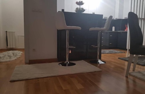 Tuzla Apartment | apartman nejra