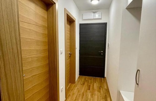 Pale Apartment | Apartman Pančo