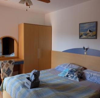 Rab Town Apartment | Apartman Rab Blue