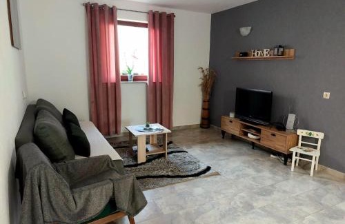 Perusic Apartment | Apartman Rita