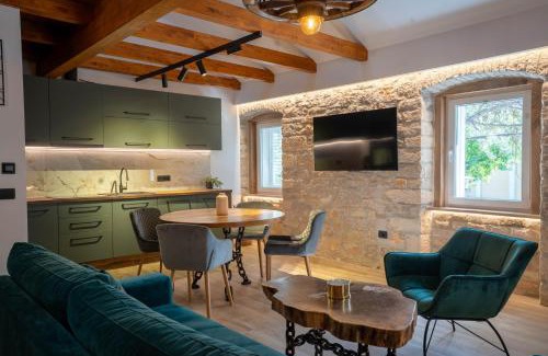 Canton 10 Apartment | Apartman Rustic Charm
