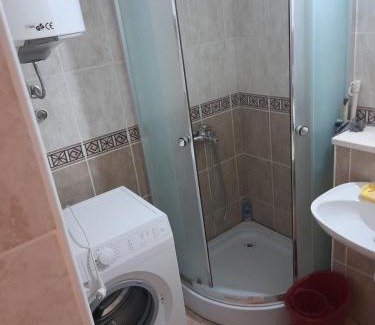 Sutomore Apartment | Apartman sa balkonom