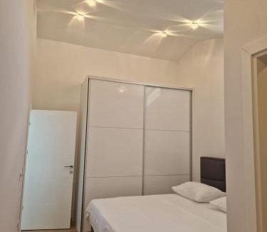 Brela Apartment | Apartman SIX