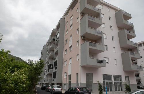Trebinje Apartment | APARTMAN SONJA