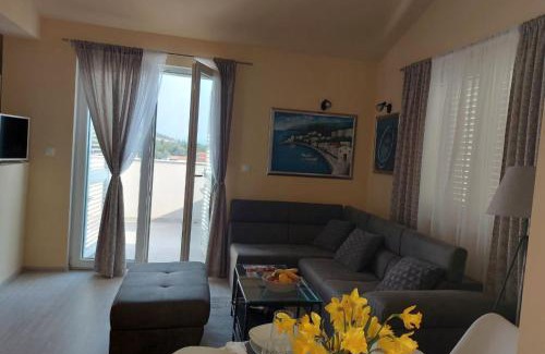 Bilice Apartment | Apartman Stella Marina