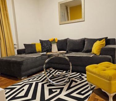 Sremska Mitrovica Apartment | APARTMAN SUNFLOWER
