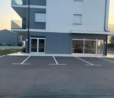 Skatari Apartment | Apartman TINI 3