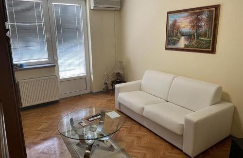 Kragujevac Apartment | Apartman u blizini Roda centra