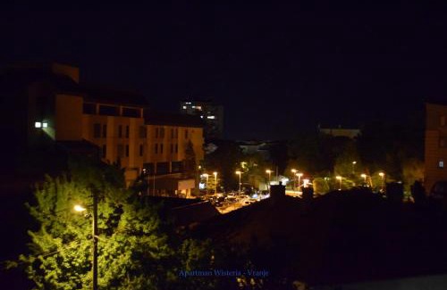 Vranje Apartment | Apartman Wisteria