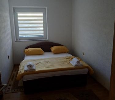 Canton 10 Apartment | Apartman Zoran