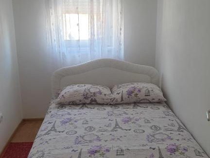 Loznica Apartment | Apartmani Borko 3-2