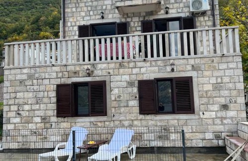 Donja Kostanjica Apartment | Apartmani Bova