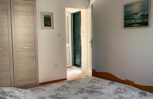 Trebesinj Apartment | Apartmani Bulajic