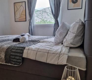 Karlobag Apartment | Apartmani 'Cvit'