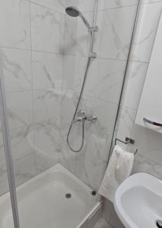 Brodarica Apartment | Apartmani Deniza 4 guests
