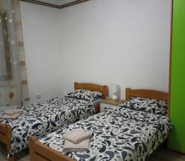 Leskovac House | Apartmani Dora Leskovac