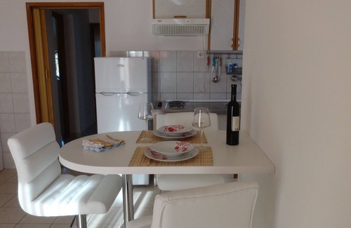 Brodarica Apartment | Apartmani Dragović Brodarica