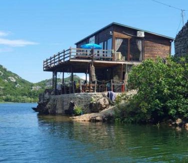 Karuc Apartment | Apartmani Karučki Krš