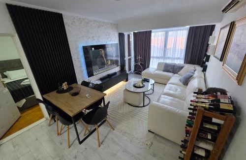 Baosici Apartment | Apartmani Komatina Đenovići 3 LUX