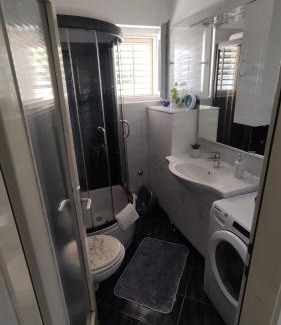 Primosten Burnji Apartment | Apartmani Krbelica 2