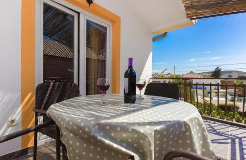 Pirovac Apartment | Apartmani Mare