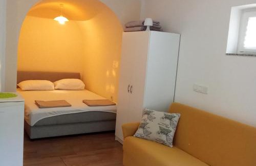 Barusici Apartment | Apartmani Marija Malinska