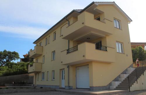 Vrbnik Apartment | Apartmani Marin1
