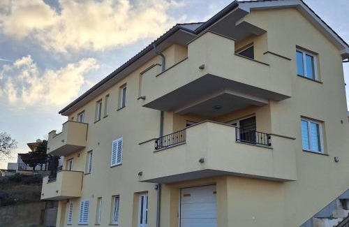 Vrbnik Apartment | Apartmani Marin1