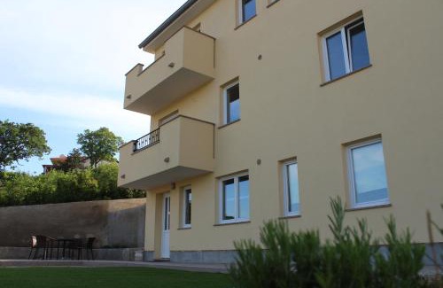 Vrbnik Apartment | Apartmani Marin1