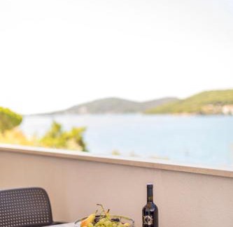 Podglavica Apartment | Apartmani Marinela