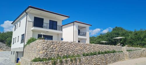 Vrbnik Apartment | Apartmani Mariosa