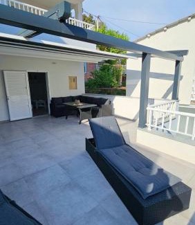 Duboka Apartment | Apartmani Perić