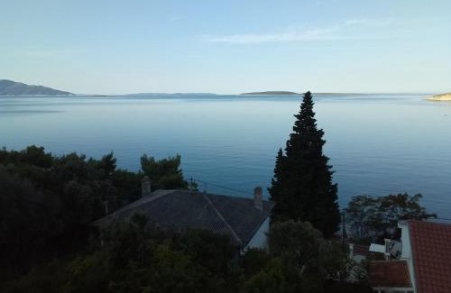 Martinscica Apartment | APARTMANI SENKA - VILLA OLIVER