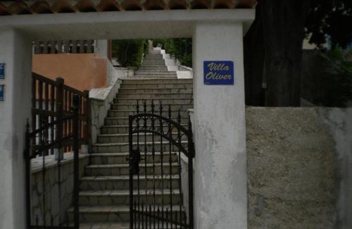 Martinscica Apartment | APARTMANI SENKA - VILLA OLIVER
