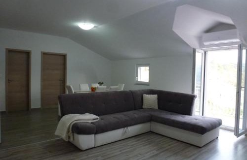 Bilice Apartment | Apartmani Slavica