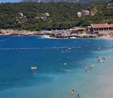Utjeha Apartment | Apartmani Vila Ebra