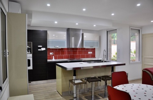Montesquieu-des-Alberes Apartment | Apartment, two bedrooms, in a quiet village, starting point for many hikes