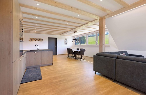 Triberg im Schwarzwald Apartment | Apartment 'Landleben Deluxe' with Mountain View, Shared Terrace and Wi-Fi