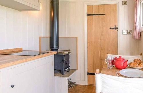 Framlingham Apartment | Apartment ∙ 1 bedroom ∙ 2 guests