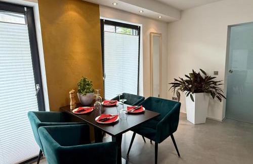 Rhein-Erft-Kreis District Apartment | Apartment 1
