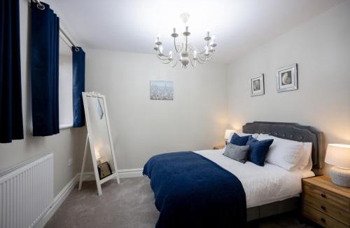 Moreton Apartment | Apartment 1, Elizabeth Hall