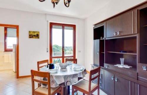 Tuoro sul Trasimeno Apartment | Apartment 1 km from Lago Trasimeno