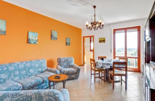 Tuoro sul Trasimeno Apartment | Apartment 1 km from Lago Trasimeno