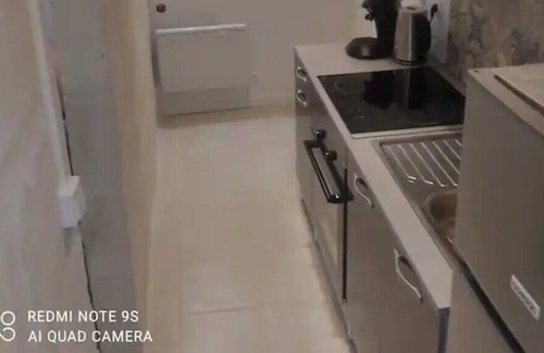 Barsac Apartment | Apartment 1 to 6 people with free parking