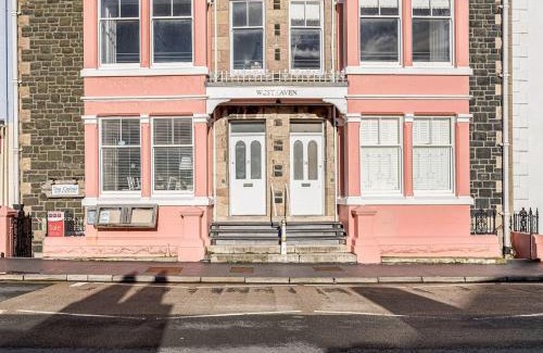 Aberdovey House | Apartment 1 - Uk32244