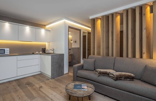 Burgusio Apartment | Apartment 1 with use of a swimmingpool and a sauna