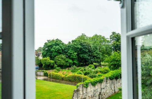 Bootham Apartment | Apartment 11 - Bootham House