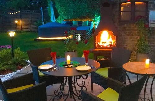 Falkensee Apartment | Apartment 150qm for Families & Groups near Berlin