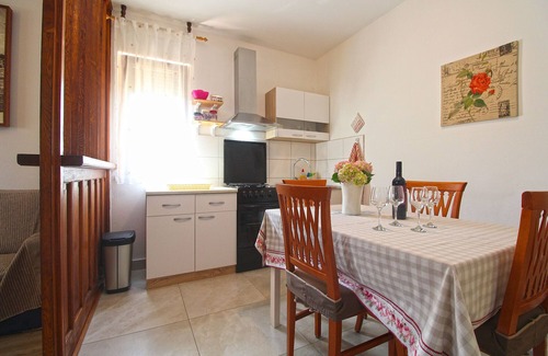 Muntic Apartment | Apartment 1906/23406 (Istria - Muntic), 15000m from the beach