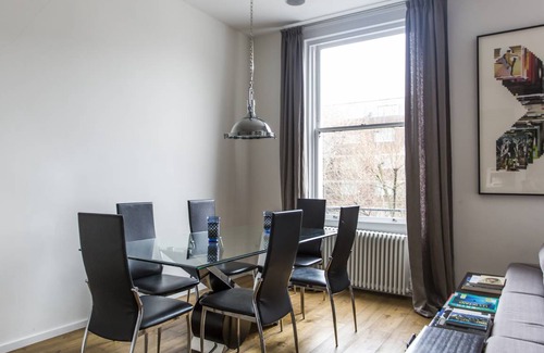 Kensington Apartment | Apartment ∙ 2 bedrooms ∙ 4 guests